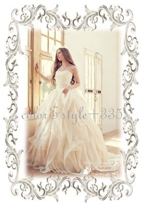 パーソナルカラー別‘似合う’ウェディングドレスの白